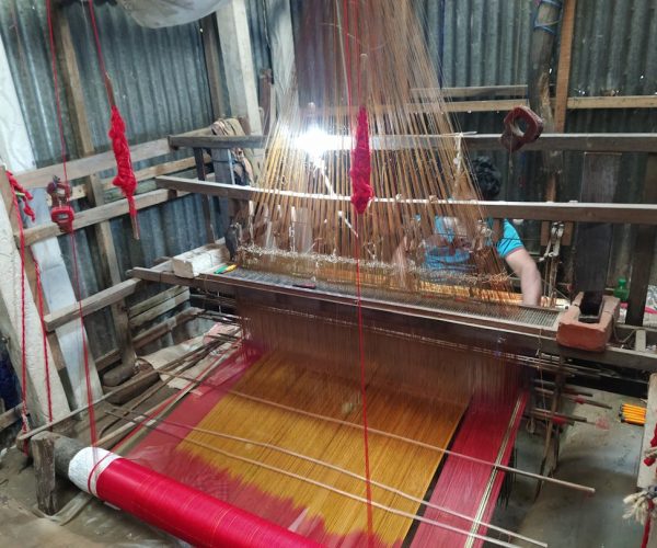 carpet manufacturing image